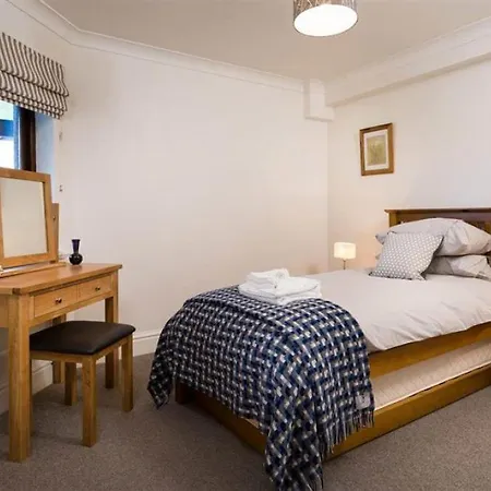 Holiday home Beechside
